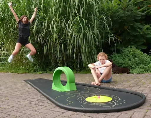 Mini golf avec montage et demontage location - animakids.lu Luxembourg
