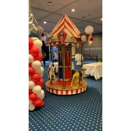 Carrousel ancien 3 sujets location - animakids.lu Luxembourg