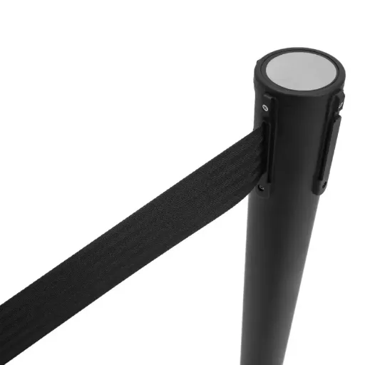 Location de potelets chrome or avec cordon rouge - location Luxembourg - Animakids
