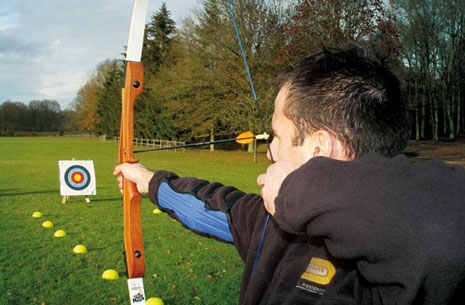 Tir a l arc adulte 4 cibles + 4 arcs + 12 fleches location - animakids.lu Luxembourg